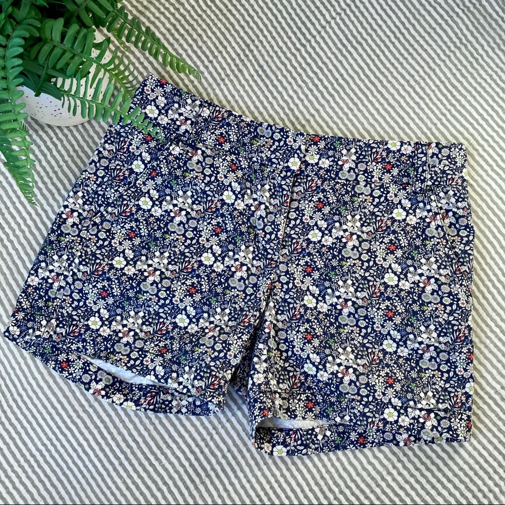 J. Crew Liberty Art Fabrics Chino Shorts Cotton June’s Meadow 4.5”